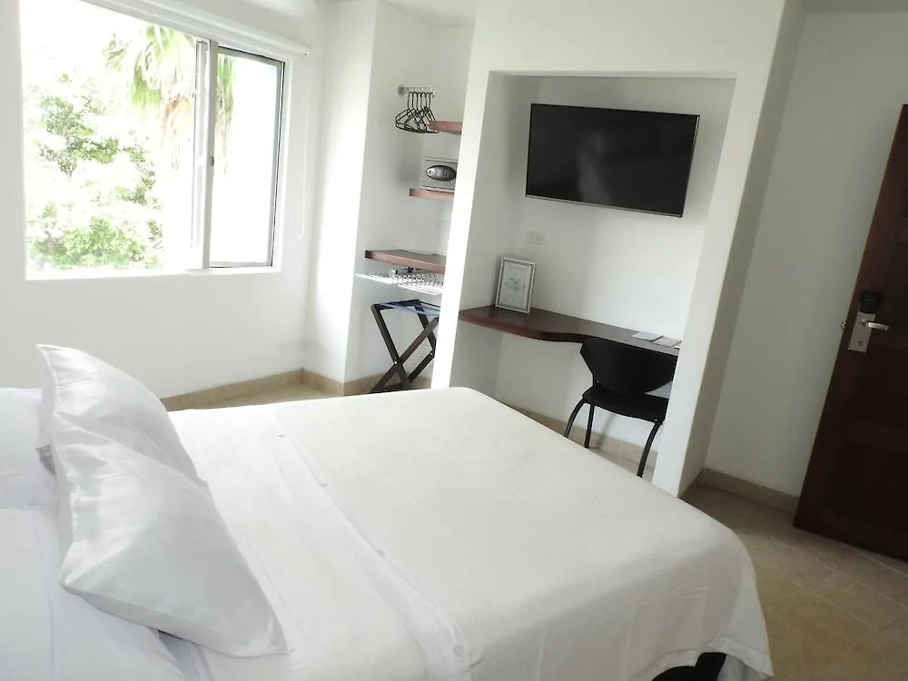 Hotel Mediterraneo Medellin 3*,  Colombia
