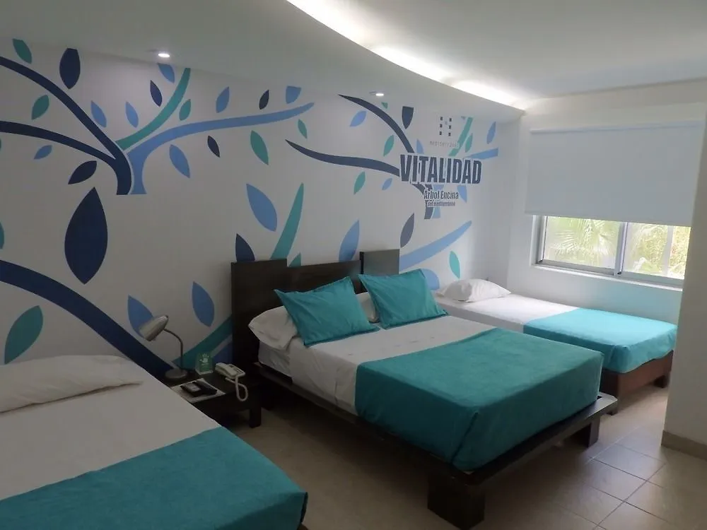 Hotel Mediterraneo 메딜린